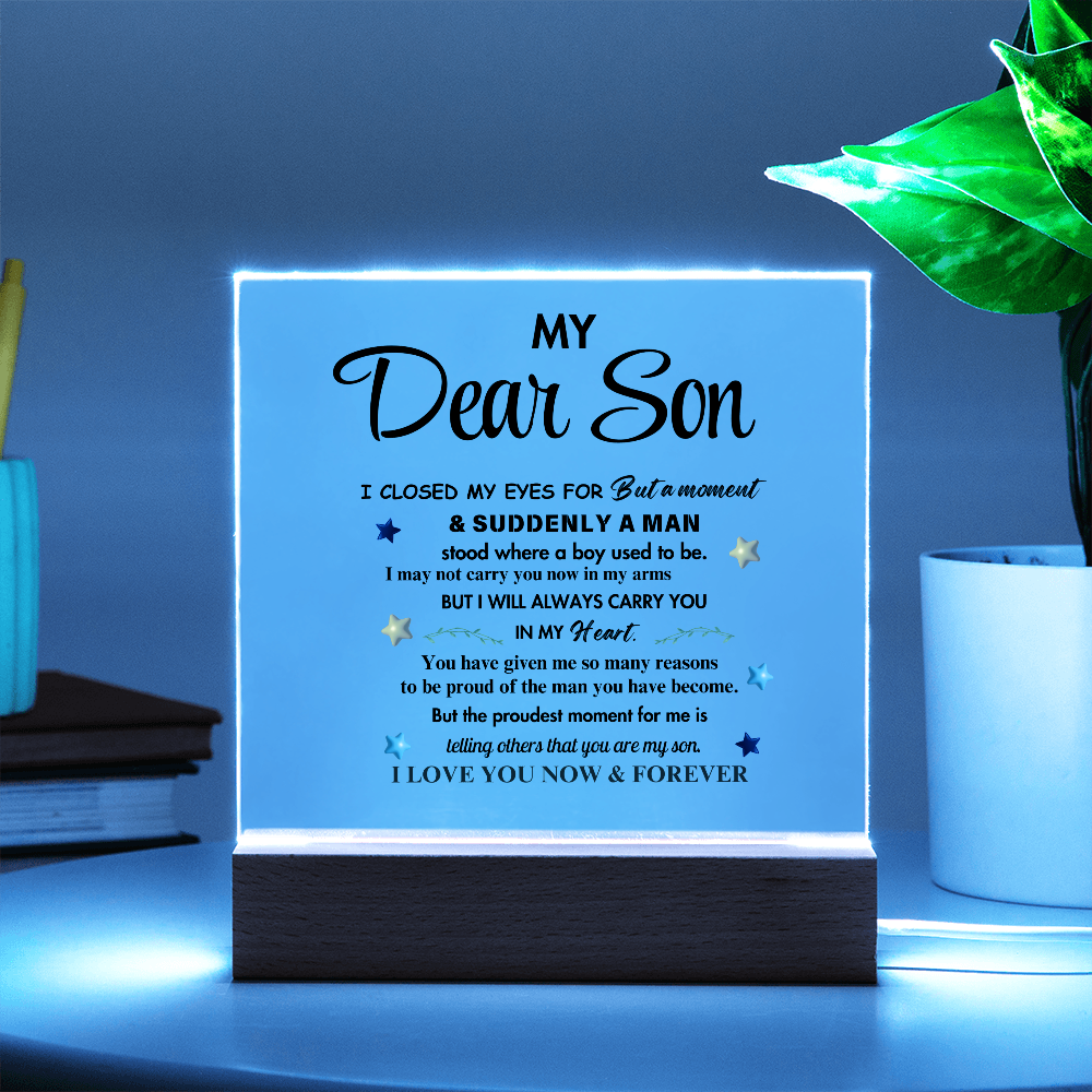 My Dear Son Clear Acrylic Desk Sign – A Thoughtful Gift from Mom and Dad for Birthday, Christmas, and Graduation, Perfect for Home Decor