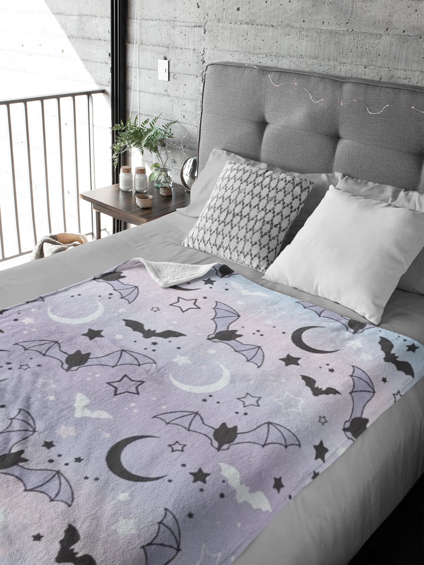 Spooky Halloween Moon & Bat Flannel Blanket - Super Soft Throw for Couch, Bed & Air-Conditioned Spaces